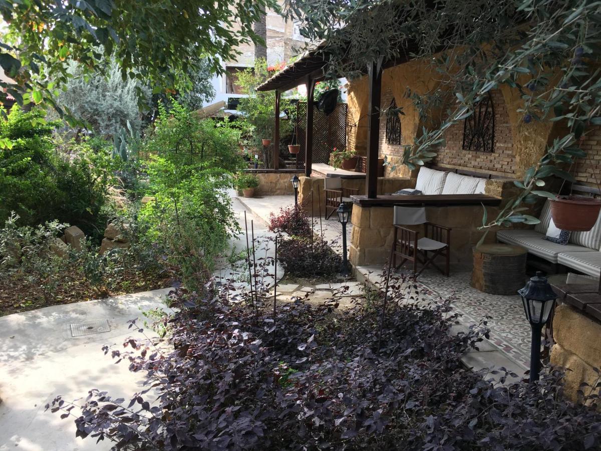 Palm Garden Guest House Nicósia Exterior foto